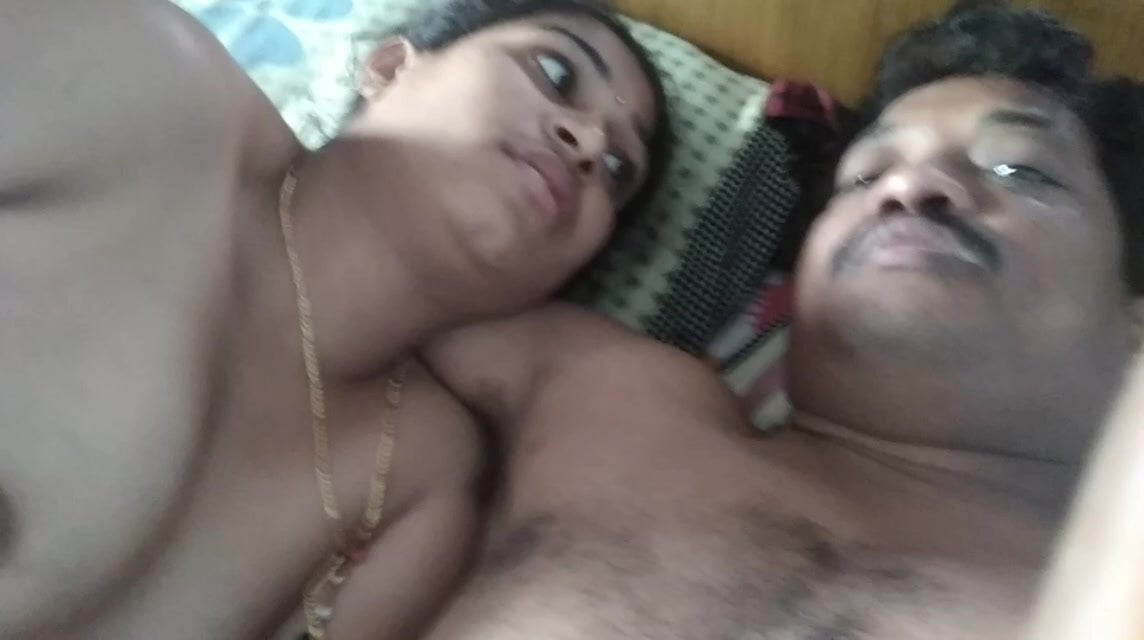 Desi wife doing fun with husband fucking hardly