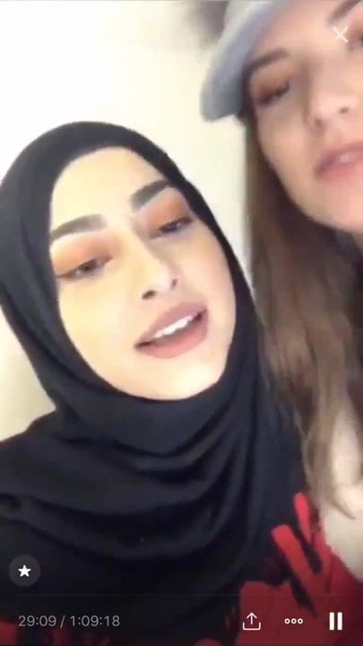Hijabi Lesbian Kissing