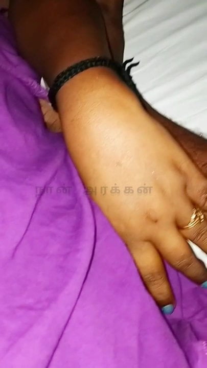 Tamil aunty fucking young boy to hotel in Chennai