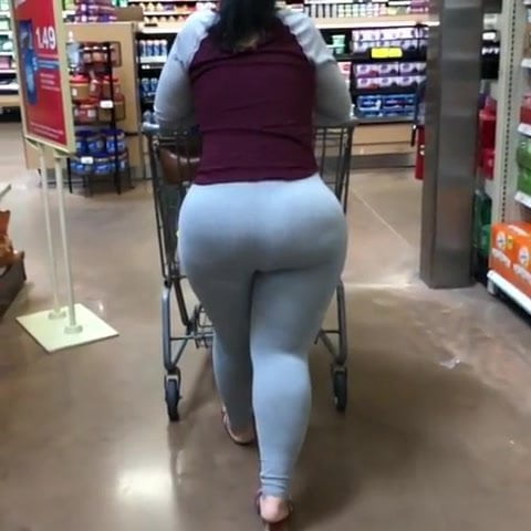 Fat booty mixed big booty latina and black milf candid