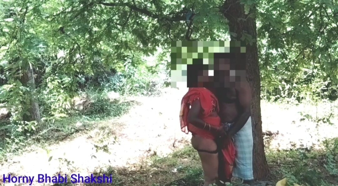 Desi bhabi shakshi fucked by teacher at forest area
