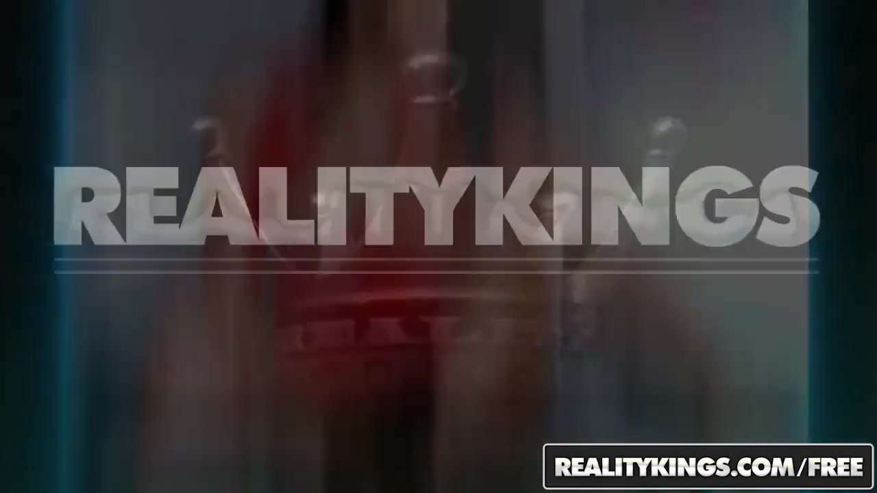 RealityKings - Cum Fiesta - Brannon Rhodes Khloe Kapri - Sex