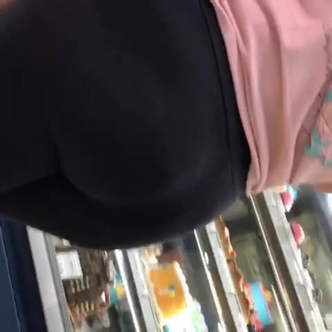 Pawg milf with phat booty in spandex