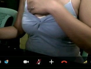 Roslyn philipina Flashing nipples on skype